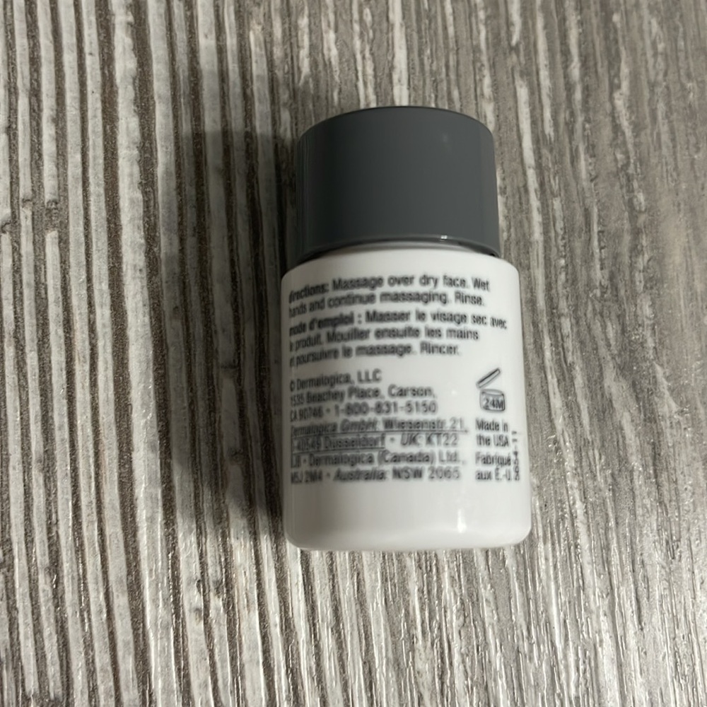 5/$25 Beauty Bundle Dermalogica precleanse - Picture 2 of 3